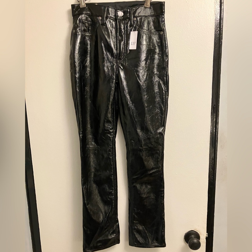 GAP Black Faux Leather  Vintage Slim Pants😊😊❤️